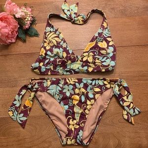 Pool Party Bikini 👙 Size Medium